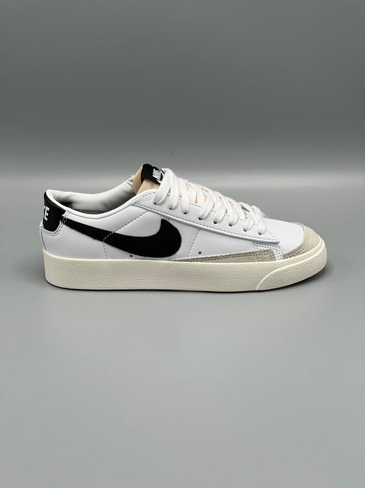 Nike Blazer Mid Low