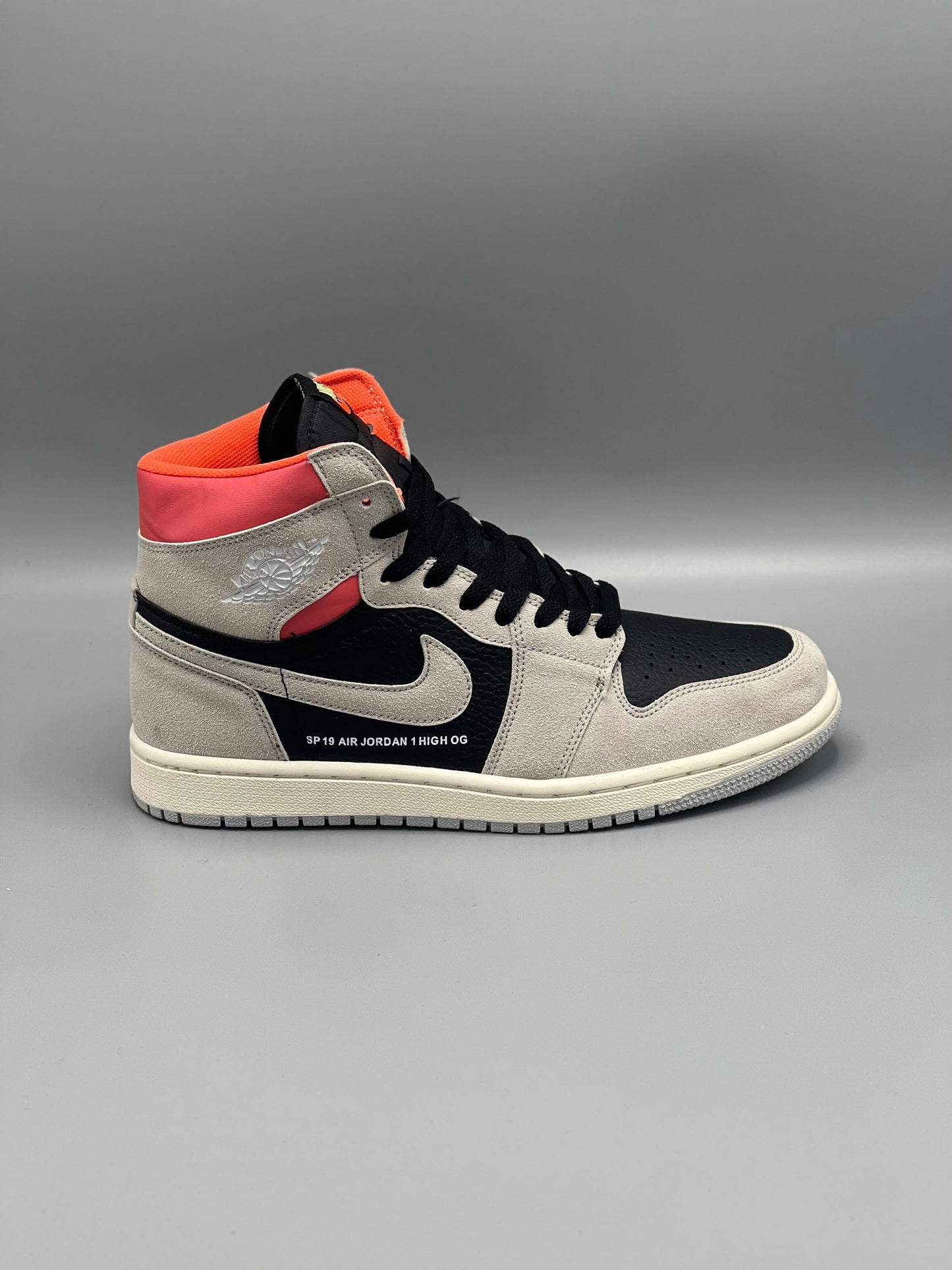 Air Jordan Retro 1