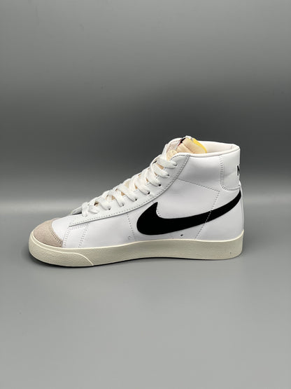 Nike blazer mid 77