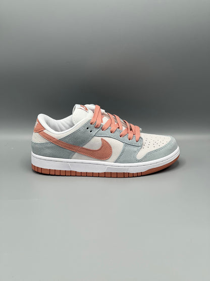 Nike sb dunk low fossil rose